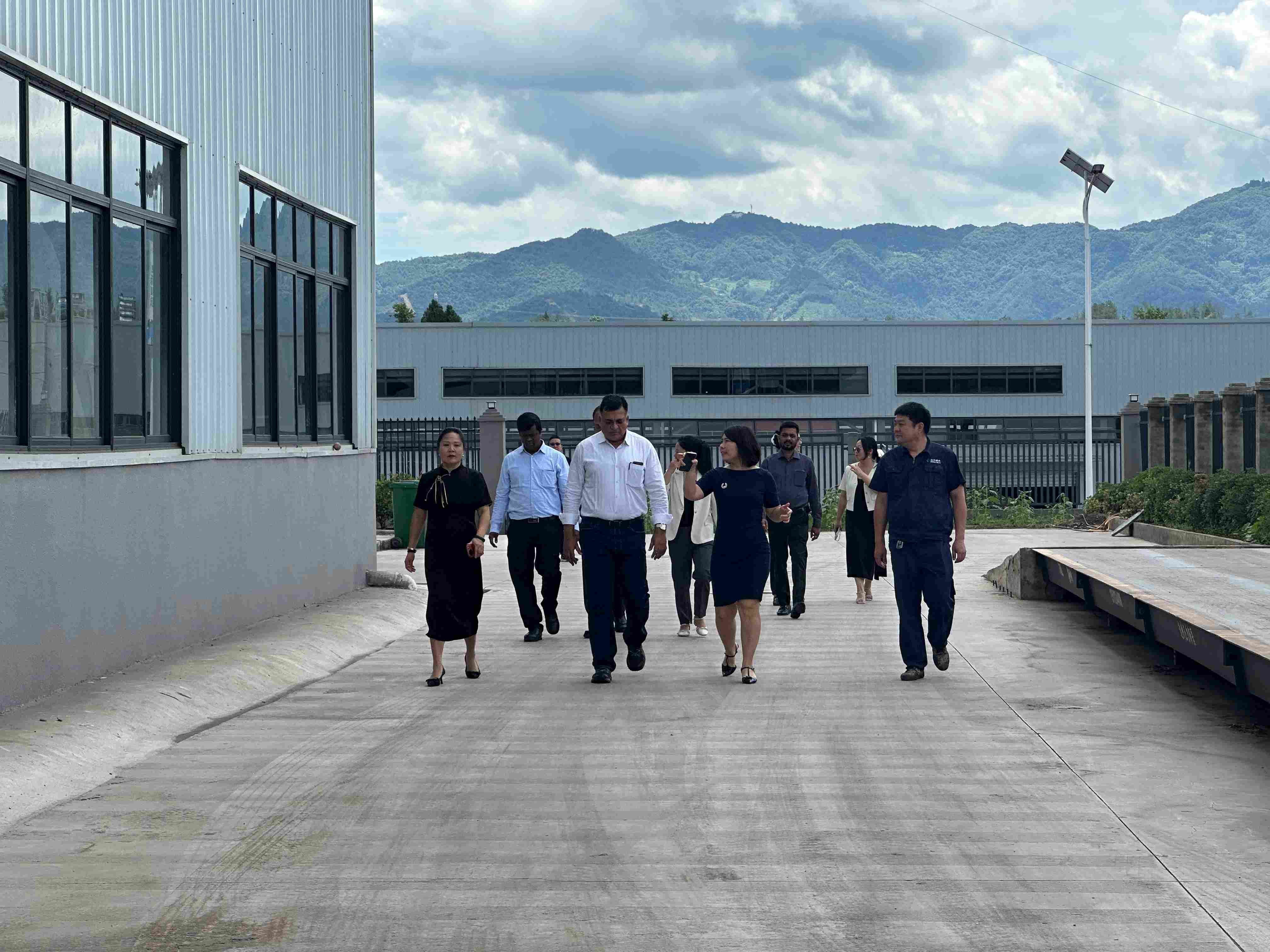 印度磷礦客戶到訪，共探磷礦粉冷壓成球綠色發展之路